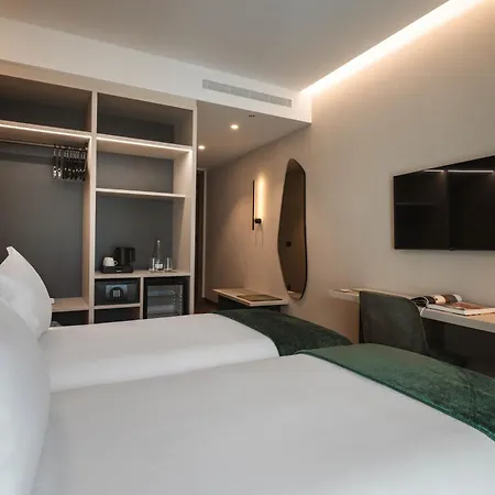 Otel Dolinas Climbing 4*