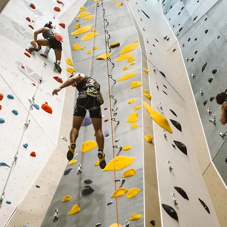 Hotel Dolinas Climbing