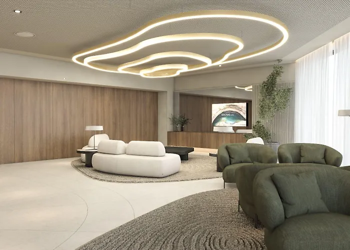 Dolinas Climbing Hotel Porto de Mós