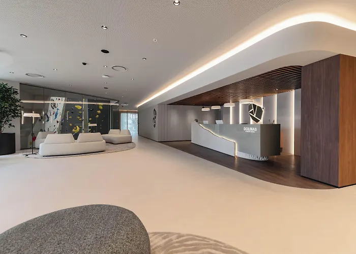 Dolinas Climbing Hotel 4*